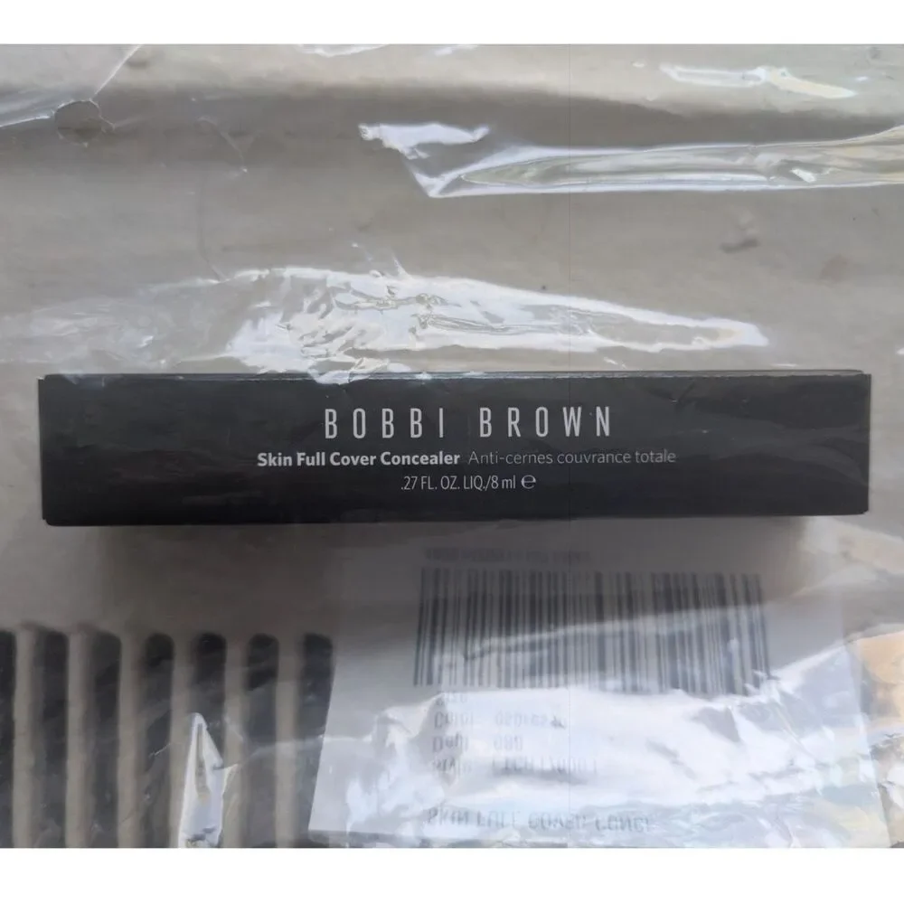 NIB Bobbi Brown Skin Full Coverage Hydrating Concealer in Espresso